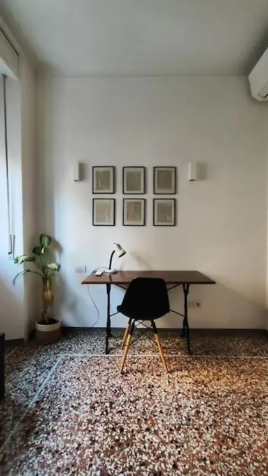 Cozy Apartment Near The Colosseum Rome